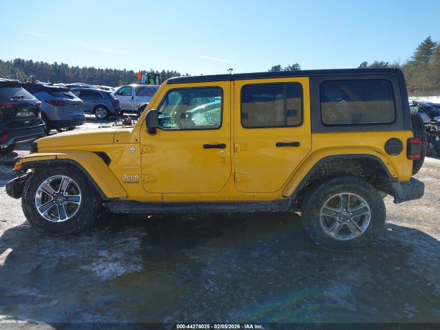 1C4HJXEN1MW551067 Jeep Wrangler Unlimited Sahara 4x4