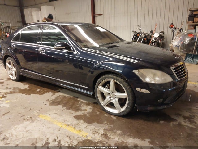 2009 MERCEDES-BENZ S 550 WDDNG86X69A244866
