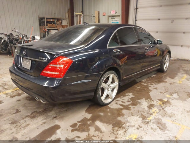 2009 MERCEDES-BENZ S 550 WDDNG86X69A244866 Photo 3