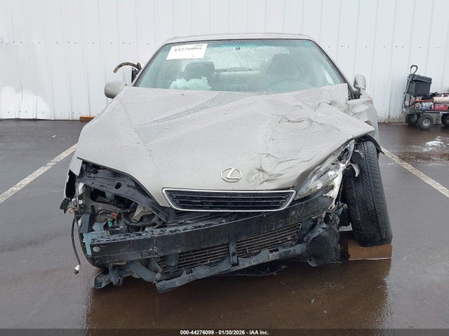 44276099 :رقم المزاد ، JT8BF28G1X5068288 vin ، 1999 Lexus Es 300 مزاد بيع