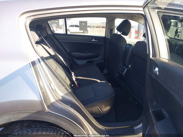 2017 Kia Sportage Lx მანქანა იყიდება აუქციონზე, vin: KNDPMCAC4H7296026, აუქციონის ნომერი: 44276102