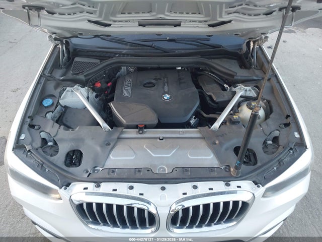 2019 BMW X3 5UXTR7C56KLF23805 Photo 9