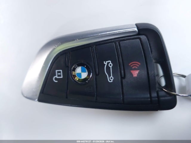 2019 BMW X3 5UXTR7C56KLF23805 Photo 10