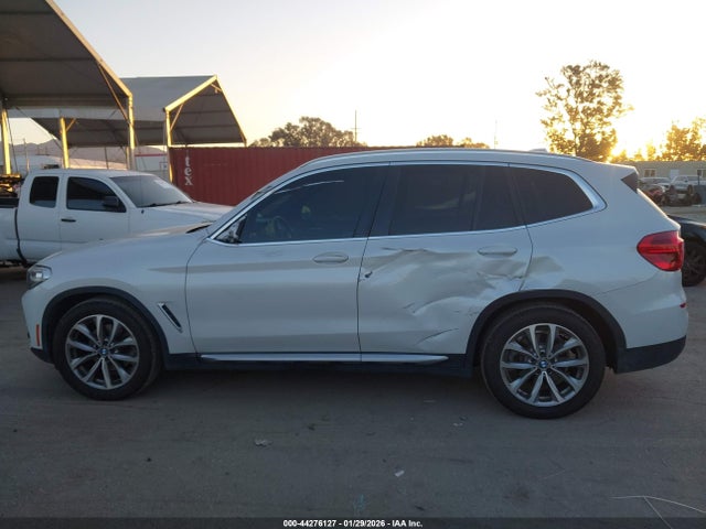 5UXTR7C56KLF23805 BMW X3 Sdrive30i