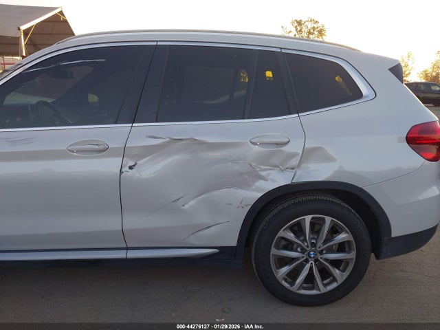 2019 BMW X3 5UXTR7C56KLF23805 Photo 5