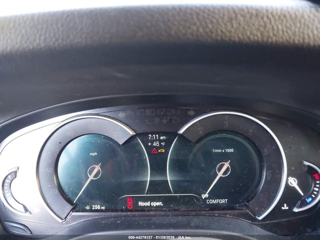 2019 BMW X3 5UXTR7C56KLF23805 Photo 6