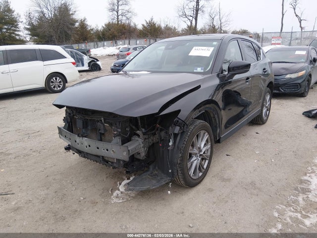 Продаж на аукціоні авто 2021 Mazda Cx-5 Grand Touring, vin: JM3KFADMXM1340533, номер лоту: 44276136