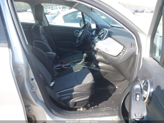 2017 FIAT 500X ZFBCFXAB7HP572578 Photo 4