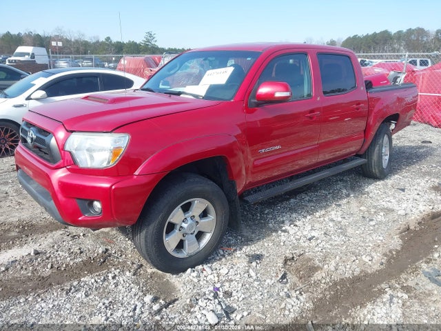 Toyota Tacoma Base V6 2015 3TMLU4EN9FM175463 Image 2