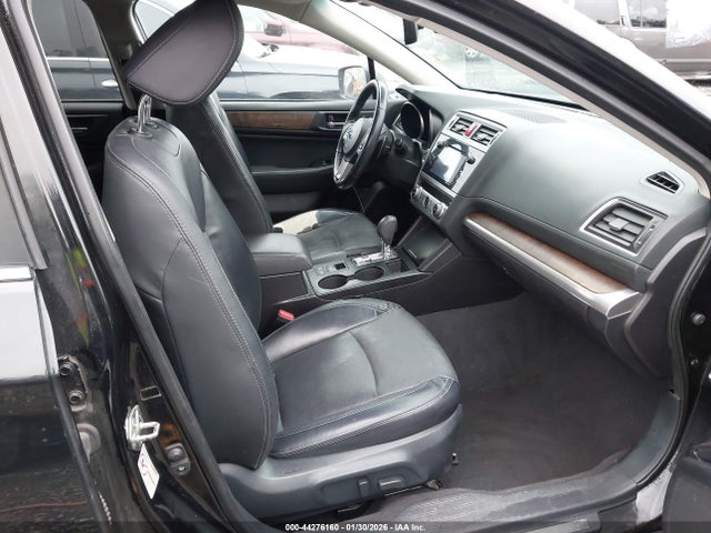 Subaru Outback 2.5i Limited 2017 4S4BSANC7H3335161 Image 18