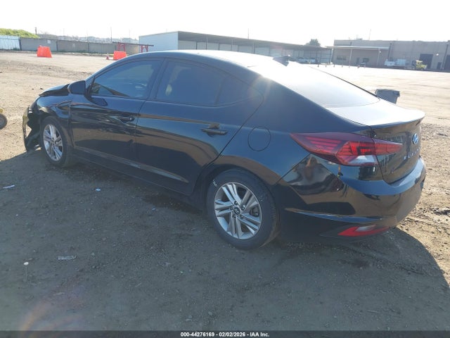 Hyundai Elantra Value Edition 2019 5NPD84LF3KH426921 Image 3