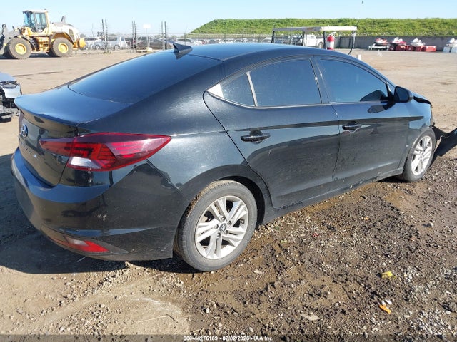 Hyundai Elantra Value Edition 2019 5NPD84LF3KH426921 Image 4