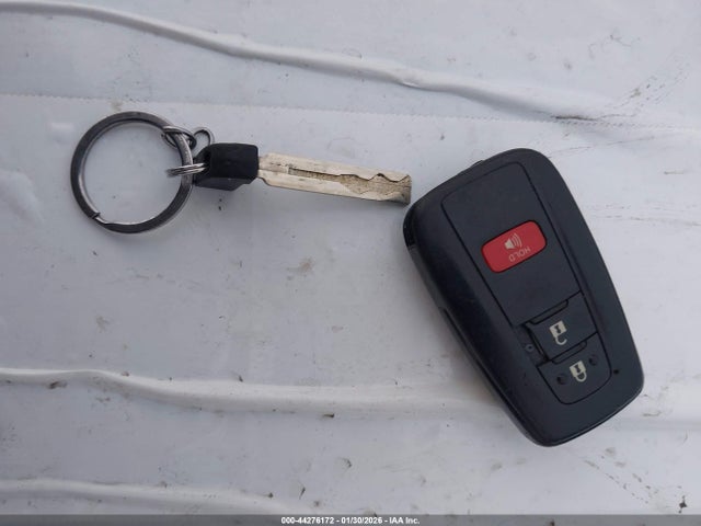 JTDKBRFU3G3013478 Toyota Prius Two