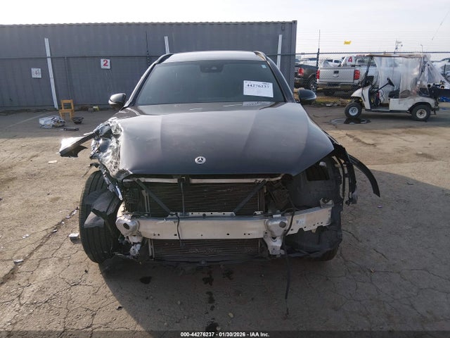 W1N0G8EBXNG043367 Mercedes-Benz Glc 300 4matic Suv