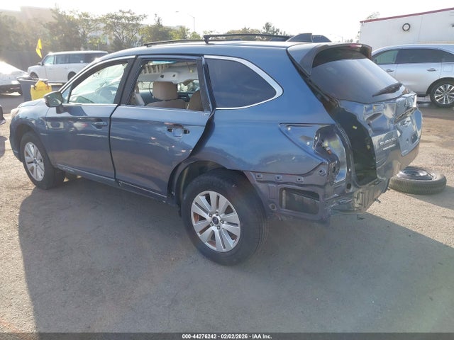Subaru Outback 2.5i Premium 2017 4S4BSAFC8H3376574 Image 19