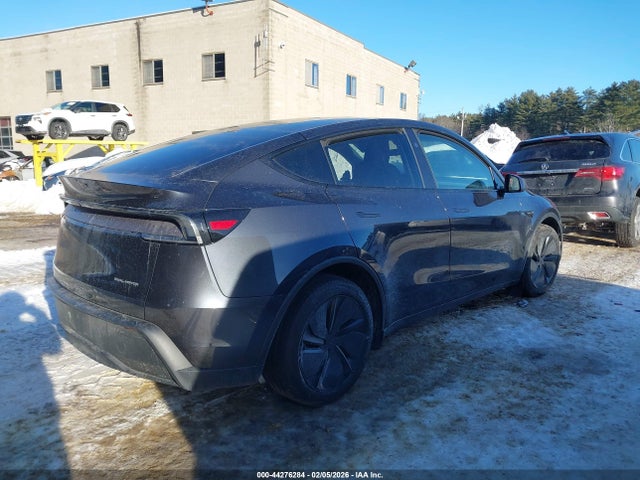 2026 TESLA MODEL Y 7SAYGDEE7TA414327 Photo 3