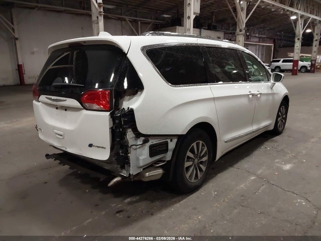 Продаж на аукціоні авто 2020 Chrysler Pacifica Hybrid Limited, vin: 2C4RC1N7XLR199482, номер лоту: 44276286