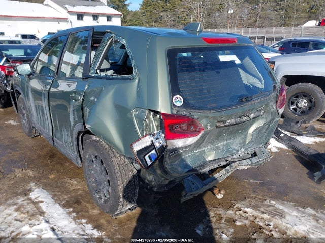 Subaru Forester 2019 JF2SKAAC0KH570555 Image 3
