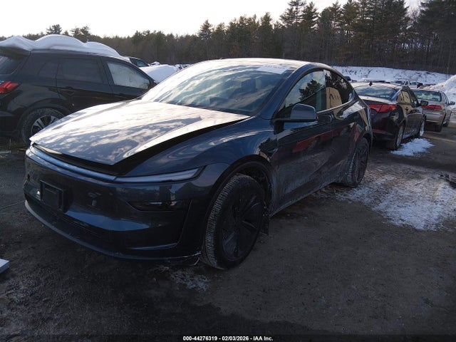 Продаж на аукціоні авто 2026 Tesla Model Y Long Range Launch Series/premium All-wheel Drive, vin: 7SAYGDEEXTA384806, номер лоту: 44276319