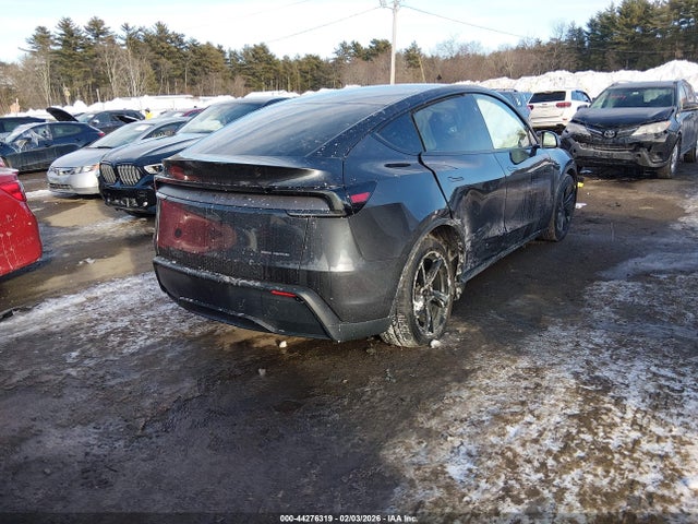 Продаж на аукціоні авто 2026 Tesla Model Y Long Range Launch Series/premium All-wheel Drive, vin: 7SAYGDEEXTA384806, номер лоту: 44276319