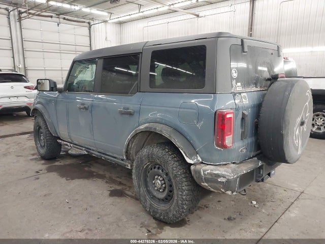 2023 FORD BRONCO 1FMEE5DH4PLC18290 Photo 2