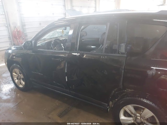 Jeep Compass Latitude 2016 1C4NJDEB0GD691117 Image 6