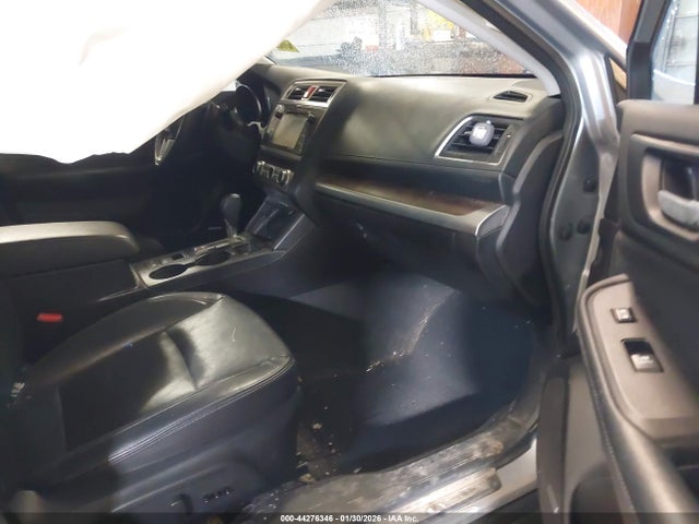 44276346 :رقم المزاد ، 4S4BSANC1H3218840 vin ، 2017 Subaru Outback 2.5i Limited مزاد بيع