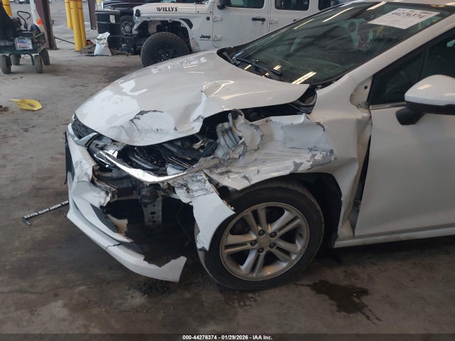 2016 CHEVROLET CRUZE 1G1BE5SMXG7290541 Photo 5