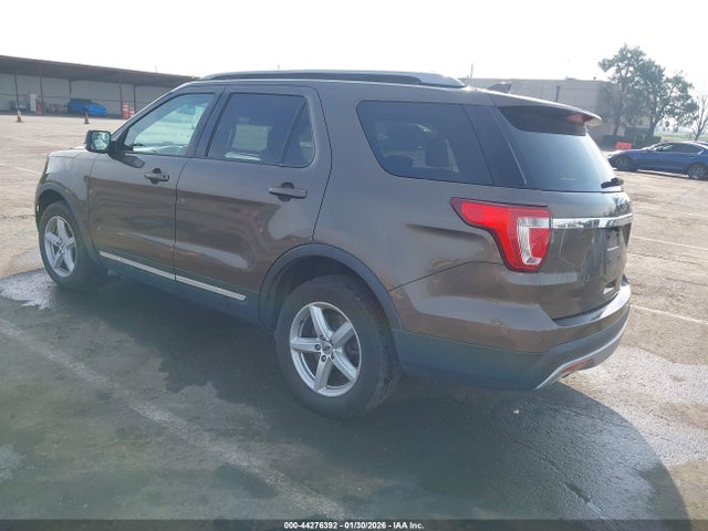 Ford EXPLORER XLT 2016 1FM5K8D87GGD04020 Image 3