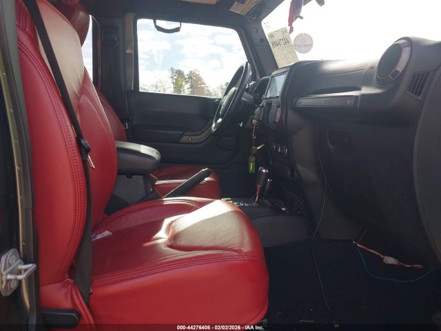 2017 Jeep Wrangler Unlimited Sport 4x4 მანქანა იყიდება აუქციონზე, vin: 1C4BJWDG8HL505407, აუქციონის ნომერი: 44276408