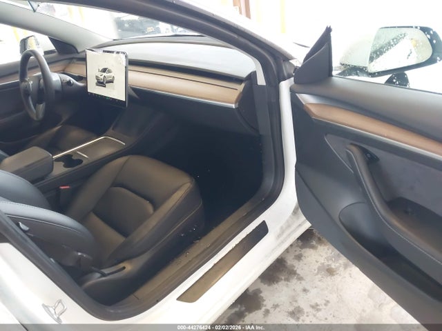 2023 TESLA MODEL 3 5YJ3E1EA4PF511549 Photo 4