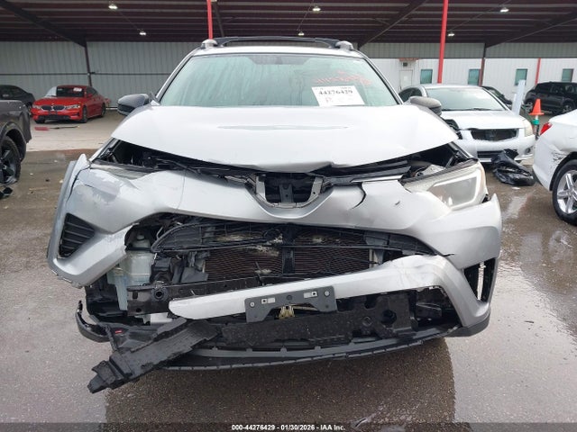 Toyota RAV4 LE 2016 2T3ZFREV3GW302032 Image 13