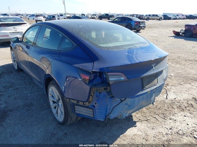 2022 TESLA MODEL 3 5YJ3E1EB7NF122796 Photo 2