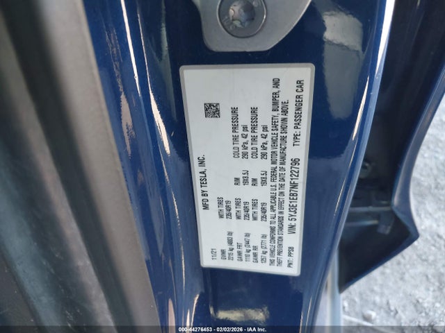 2022 TESLA MODEL 3 5YJ3E1EB7NF122796 Photo 8