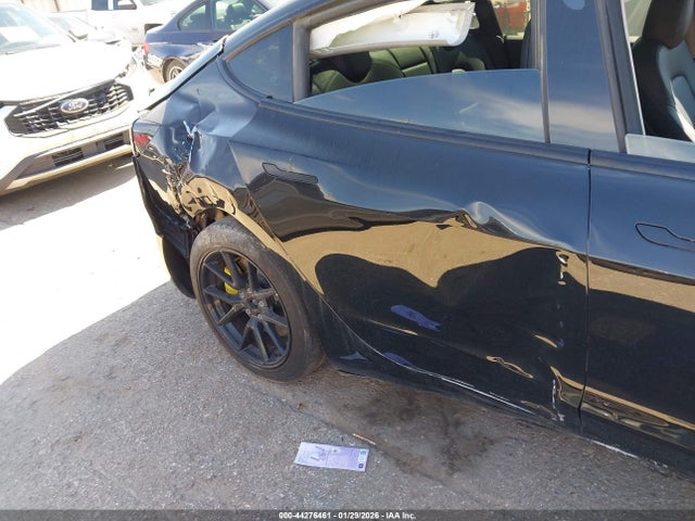 2023 TESLA MODEL 3 5YJ3E1EA5PF426168 Photo 5