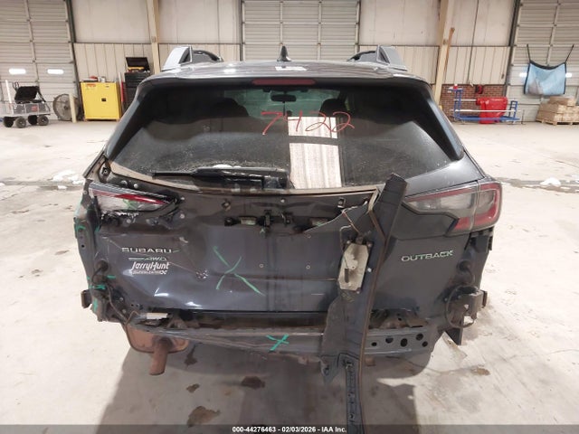 2020 Subaru Outback Premium მანქანა იყიდება აუქციონზე, vin: 4S4BTACC4L3127358, აუქციონის ნომერი: 44276463