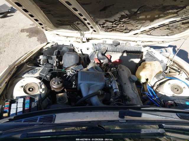 Продаж на аукціоні авто 1984 Bmw 318 I, vin: WBAAK7401E8703274, номер лоту: 44276514