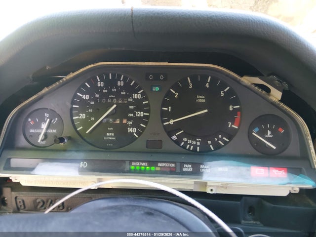 Продаж на аукціоні авто 1984 Bmw 318 I, vin: WBAAK7401E8703274, номер лоту: 44276514
