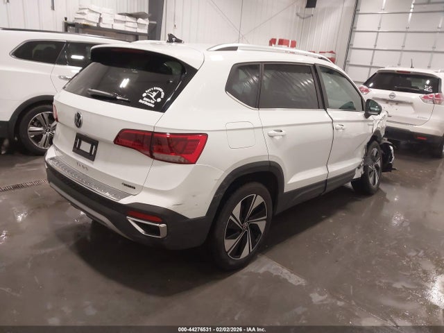 Продаж на аукціоні авто 2024 Volkswagen Taos 1.5t Se, vin: 3VVUX7B27RM026188, номер лоту: 44276531