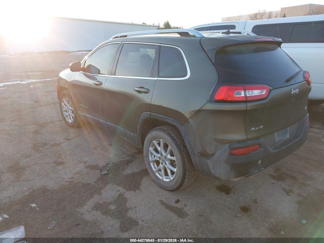 2015 JEEP CHEROKEE 1C4PJMCB0FW704155 Photo 2
