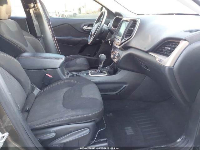 2015 JEEP CHEROKEE 1C4PJMCB0FW704155 Photo 4