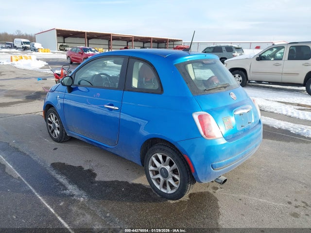 2017 FIAT 500 3C3CFFKR0HT580167 Photo 2