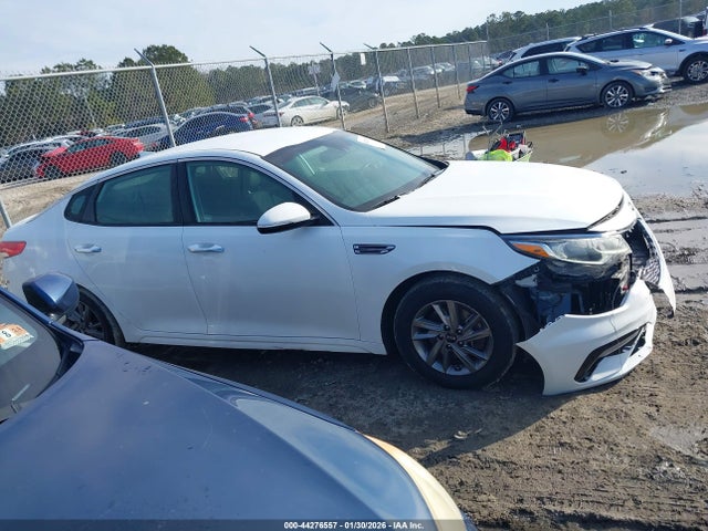 5XXGT4L33LG413570 KIA Optima Lx