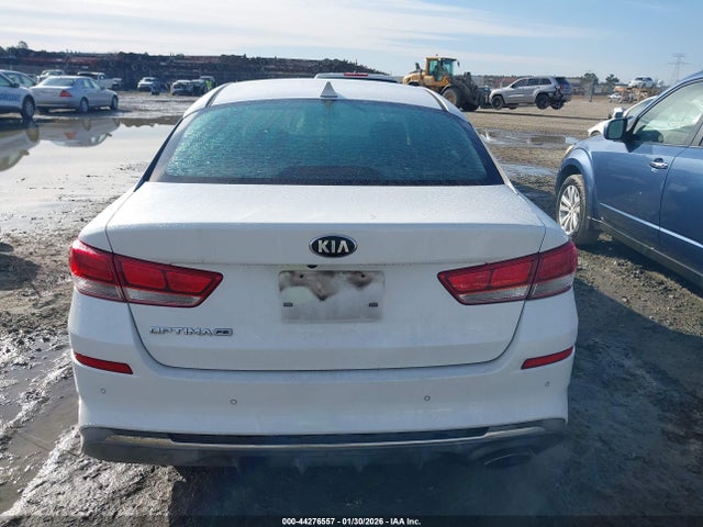 5XXGT4L33LG413570 KIA Optima Lx