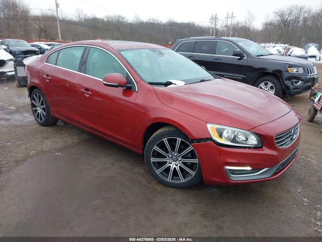 2017 VOLVO S60 INSCRIPTION LYV402HK5HB155015