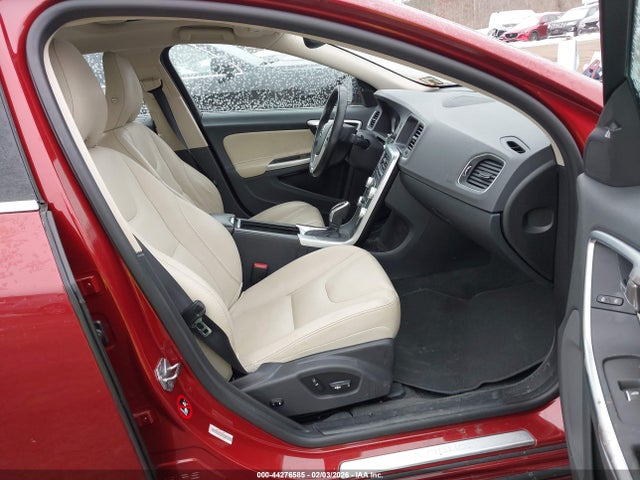 2017 VOLVO S60 INSCRIPTION LYV402HK5HB155015 Photo 4