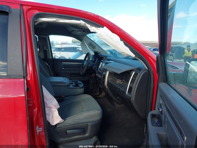 Продаж на аукціоні авто 2017 Ram 1500 Slt  4x4 6'4 Box, vin: 1C6RR7GT5HS696562, номер лоту: 44276591
