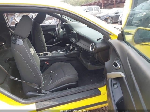 Chevrolet Camaro 1lt 2018 1G1FB1RS3J0136552 Image 5