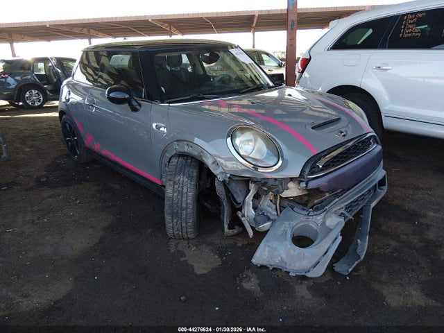 2015 MINI HARDTOP WMWXP7C59F2A41590