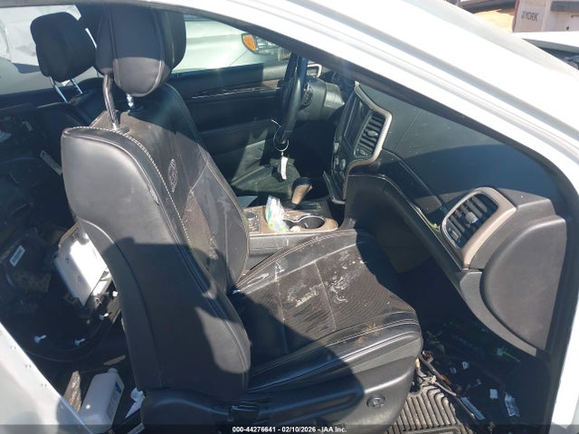 44276641 :رقم المزاد ، 1C4RJFCG0HC716939 vin ، 2017 Jeep Grand Cherokee Overland 4x4 مزاد بيع